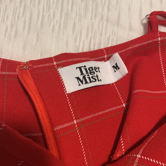 TIGER MIST TAKE ON RED BODYCON DRESS Size Medium - Picture 6 of 9